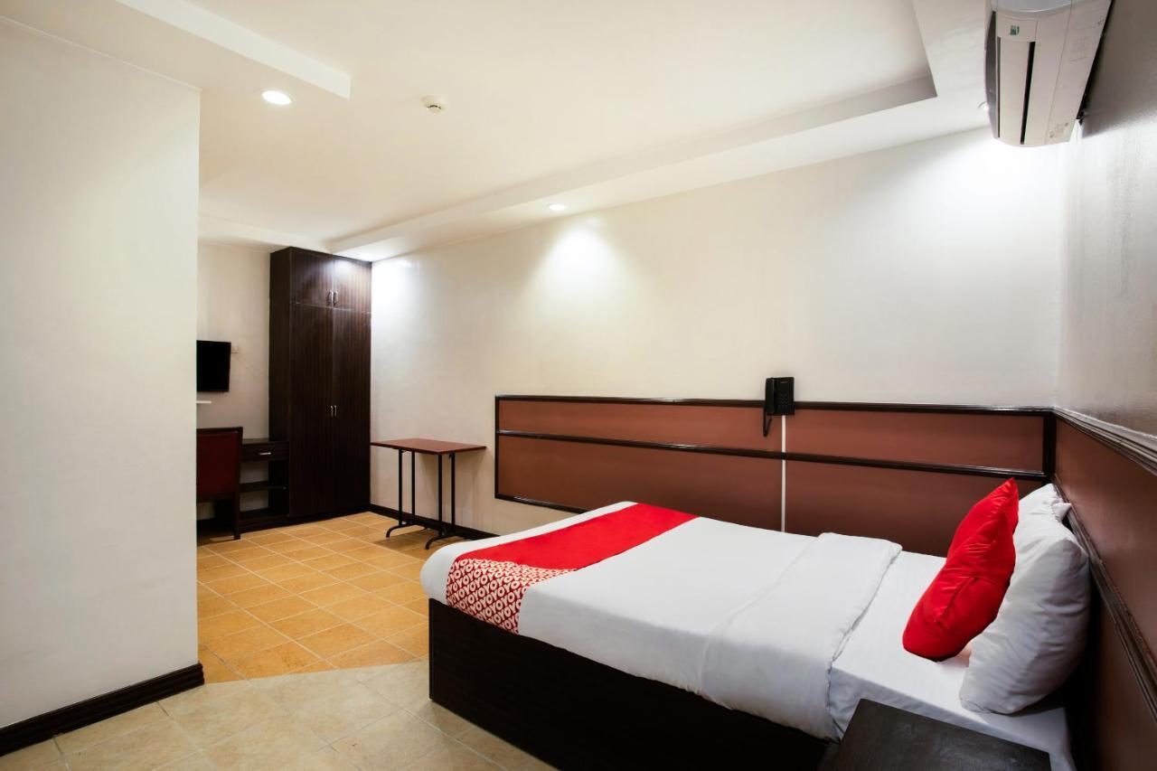 Oyo 394 Tagaytay Haven Hotel - Mendez Tagaytay City Esterno foto