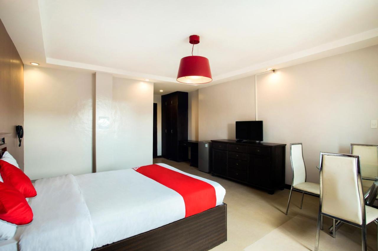Oyo 394 Tagaytay Haven Hotel - Mendez Tagaytay City Esterno foto