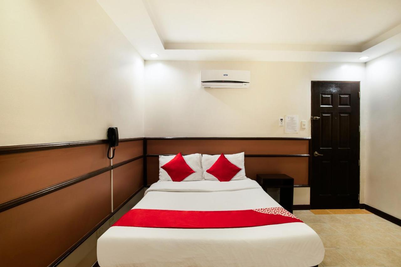 Oyo 394 Tagaytay Haven Hotel - Mendez Tagaytay City Esterno foto