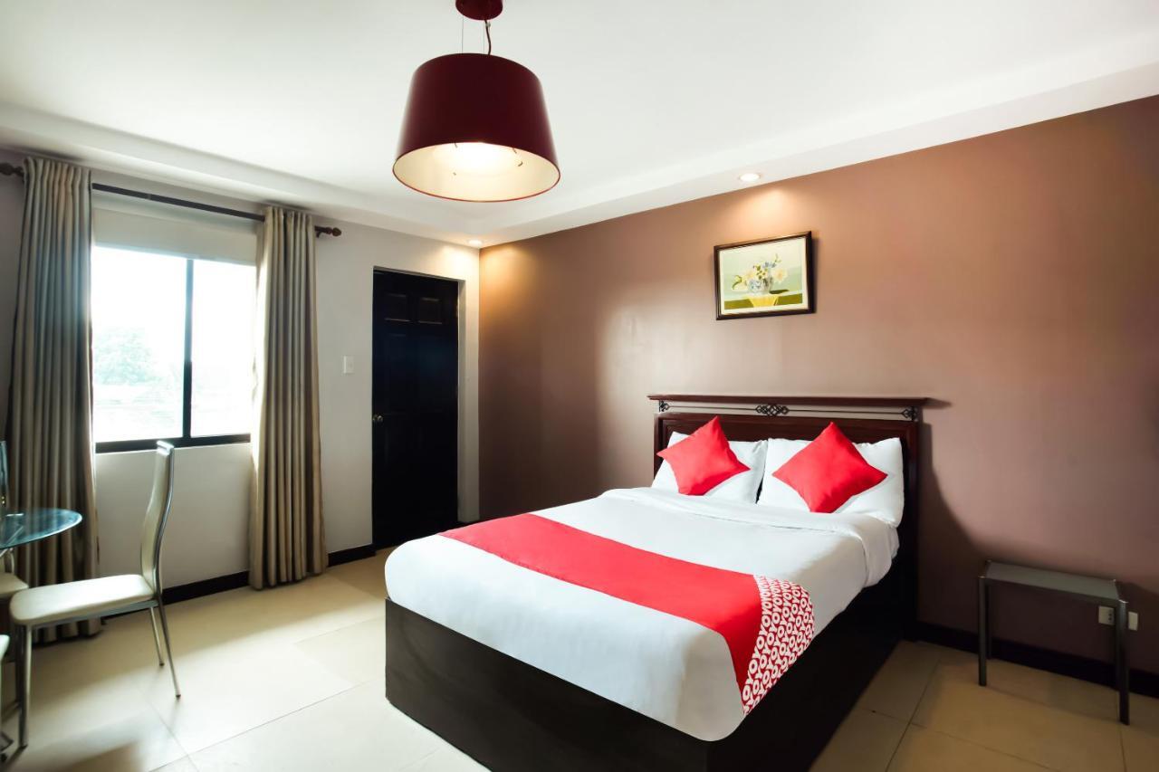 Oyo 394 Tagaytay Haven Hotel - Mendez Tagaytay City Esterno foto